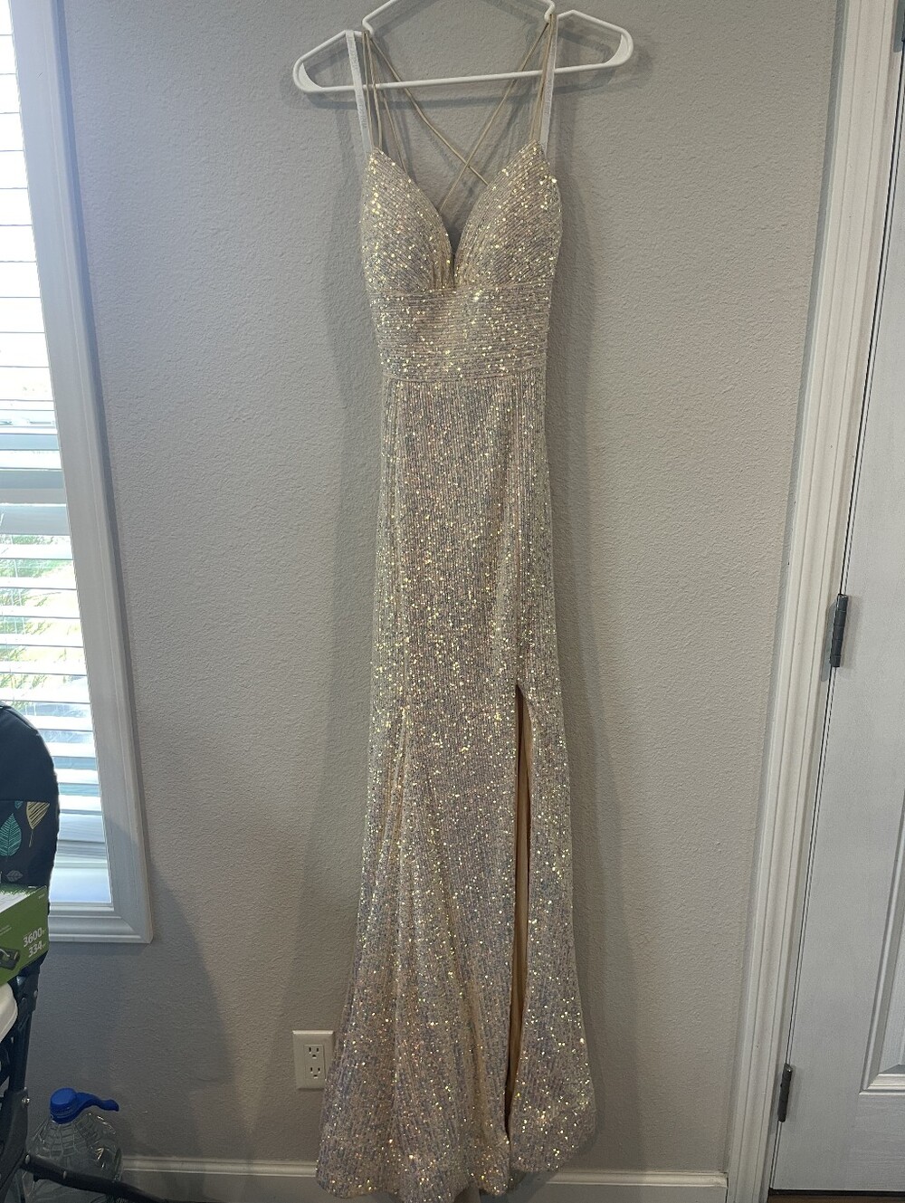 ALISHA HILL Womens Cream Ivory Sequin V Neck Strappy Lace Up Slit Maxi Gown 4
